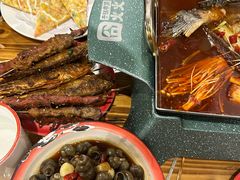 -冶建镜子·老南昌大排档·江西虾王(总店)