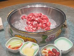 -娜仁图雅蒙古美食村(33小镇店)