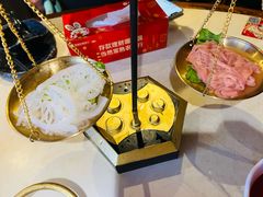 -新哥老官·畅吃123·美蛙世界(苏宁广场店)