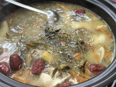 -花苑美食横琴生蚝火锅(拱北粤华路店)