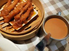 -新大咀港式茶餐厅(宝山万达店)