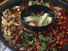 -味仙疯美蛙鱼头(清扬路总店)