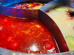 -周师兄大刀腰片火锅(洪崖洞旗舰店)