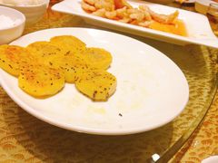 -老码头黑皮肘子锅包肉(赣水路店)