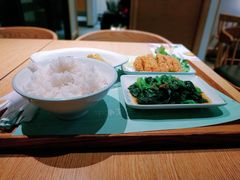 -老乡鸡(亚夏汽车城同创科技园店)