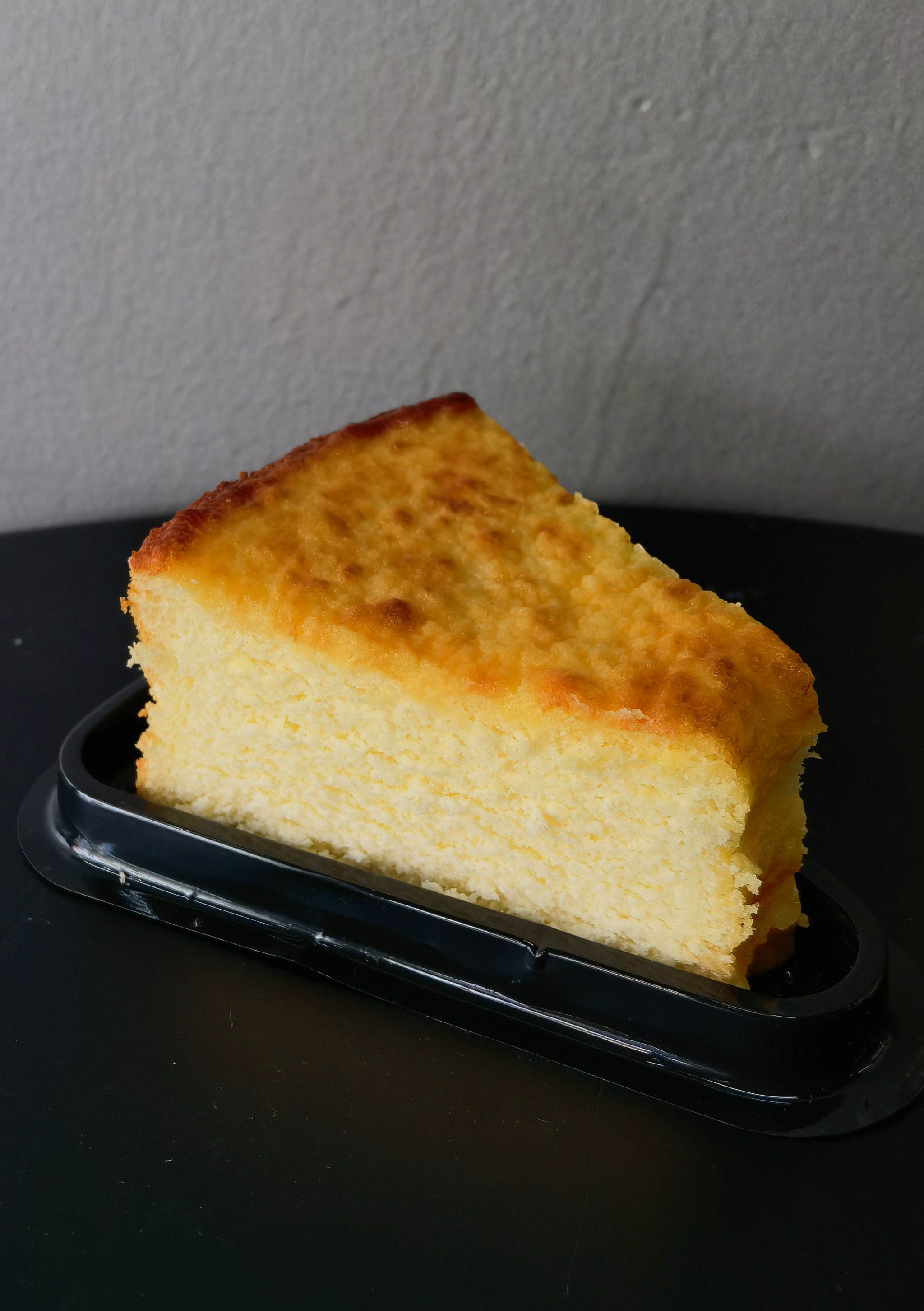 岩烧轻乳酪蛋糕