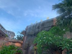 -江门古兜温泉小镇