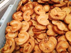 纯奶中蝴蝶酥-上海哈尔滨食品厂(淮海中路店)