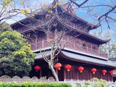 -龙华寺