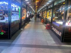 -解放路步行街                