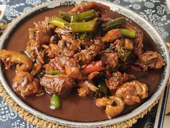 -八两八金·莱芜特色炒鸡(市南漳浦路店)