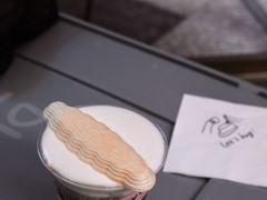 -HUGS coffee(东区店)