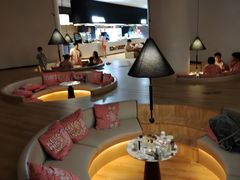 -涨巢·潮玩水疗局