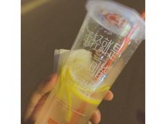 -蜜雪冰城·冰激凌与茶(瑞安吾悦店)