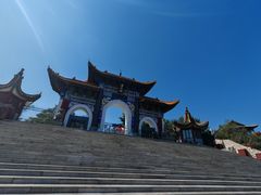 -抱犊寨风景区