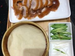 -香山湖家家宴(中山陵店)