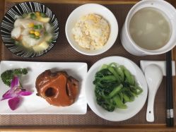 -海豚湾高端月子会所(黄浦店)