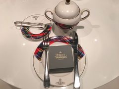 -Vivienne Westwood(上海来福士广场店)