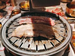 -草家酱蟹炭火烤肉店(珲春南路一店)