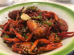 -张大师鸭爪爪特色干锅(南湖店)