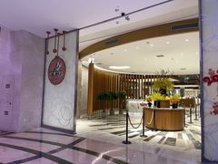 -亚特兰蒂斯-番红花海鲜自助餐厅·鲜活海鲜·小火锅