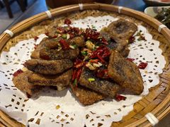 -富正毅三下锅·湘西韵味(天门山索道店)
