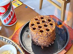 -包整·丝娃娃(一览甲秀楼风景店)