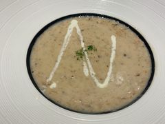 鲜菌蘑菇浓汤-乔泰勒JOETYLER西餐厅(曲江店)