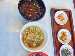 -乡党臊子面(丰庆公园店)