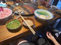 -萍姐火锅·公路夜市(武汉首店)