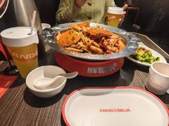 -胖哥俩肉蟹煲(湖滨银泰in77店)