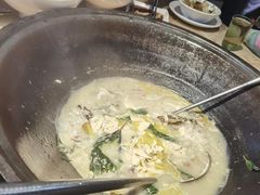 -陈大锅·岳阳鱼馆·地道岳阳菜(美食街店)