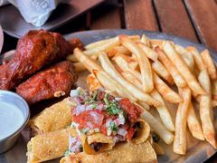 -Q MEX 库迈墨西哥餐吧(中骏世界城店)