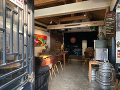 大堂-脚下咖啡·CHILL酒馆(灵光东巷店)