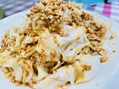 电白捞粉-陈记粤湛鸡饭店