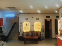 -李时珍中医馆·艾灸·推拿·针灸(佰港城馆)