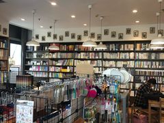 -晓风书屋(浙大紫金港店)