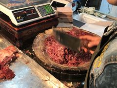 腊牛肉夹馍-杨天玉腊牛羊肉店