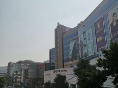 -广州白马服装市场