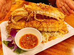 -两兄弟Song Pee Nong(2号店)