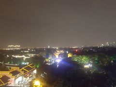 -顽啤熊·酒客酒馆(苏城夜景必选店)