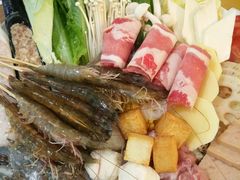 -樾餐厅泰式海鲜火锅(民歌湖店)