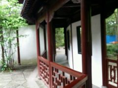 -汇龙潭
