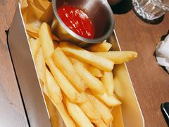 -鹿萤季·营地小馆(皇后公园店)