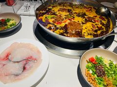 -张大胡子鱼头火锅酒楼(长益路店)