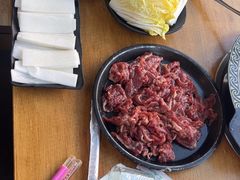 -小志家.鲜牦牛肉牛杂火锅野生菌汤锅