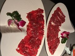 -左庭右院鲜牛肉火锅黑金店(陆家嘴中心店)