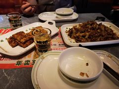 -威记烧嘢·南宁烧烤·超级生牛(绿地店)