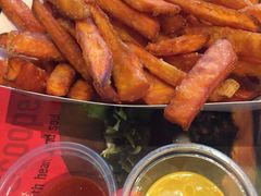 红薯条-FATBURGER 特富客汉堡(外交公寓店)
