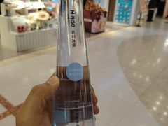 -名创优品(北京新中关购物中心地铁层店)